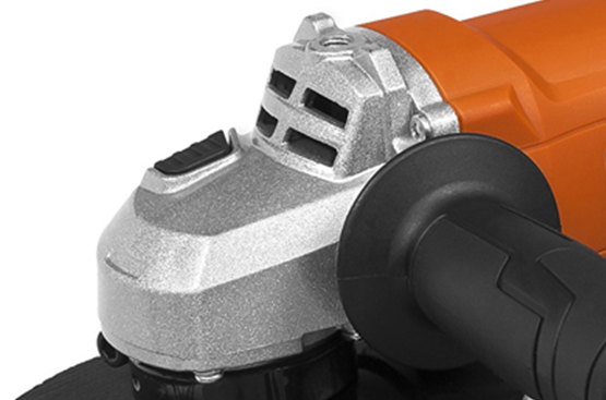 Кнопка фиксации шпинделя